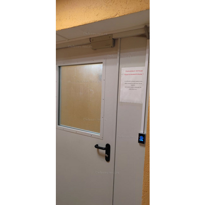 Установка магнитного замка на тамбурную дверь от 060226, фото 2
