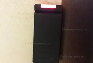 071019 _R-10_EHT_black_10